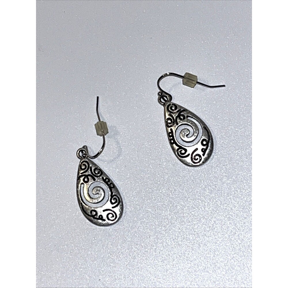 Lia Sophia Day Dreamer Matte Silver w/Swirl Design Drop Earrings